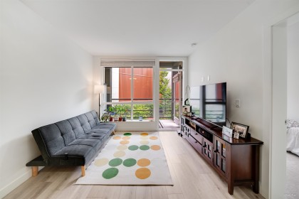 Photo 9 at 207 - 128 E 8th Street, Central Lonsdale, North Vancouver