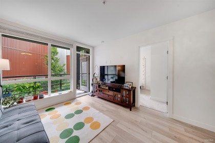 Photo 10 at 207 - 128 E 8th Street, Central Lonsdale, North Vancouver