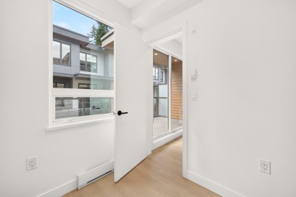 Photo 8 at 103 - 932 Lytton Street, Windsor Park NV, North Vancouver
