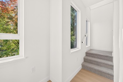 Photo 5 at 103 - 934 Lytton Street, Windsor Park NV, North Vancouver