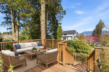 Photo 2 at 706 W 24th Avenue, Cambie, Vancouver West
