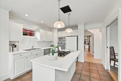Photo 12 at 706 W 24th Avenue, Cambie, Vancouver West