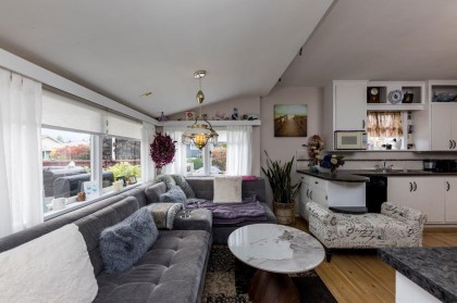 Photo 11 at 2057 Mahon Avenue, Central Lonsdale, North Vancouver