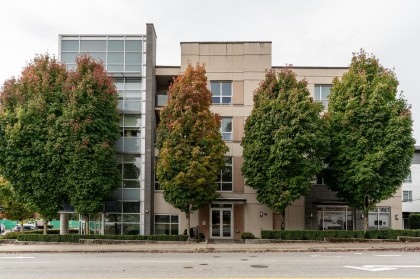 Photo 27 at 413 - 317 Bewicke Avenue, Mosquito Creek, North Vancouver