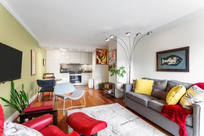 Photo 10 at 308 - 2040 Cornwall Avenue, Kitsilano, Vancouver West