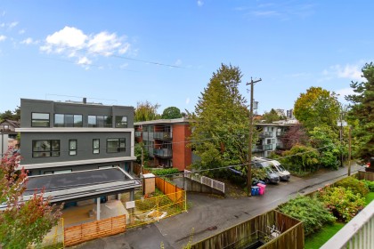 Photo 18 at 308 - 2040 Cornwall Avenue, Kitsilano, Vancouver West