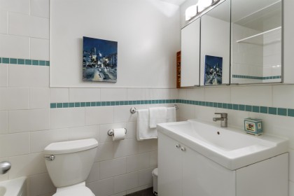 Photo 15 at 308 - 2040 Cornwall Avenue, Kitsilano, Vancouver West