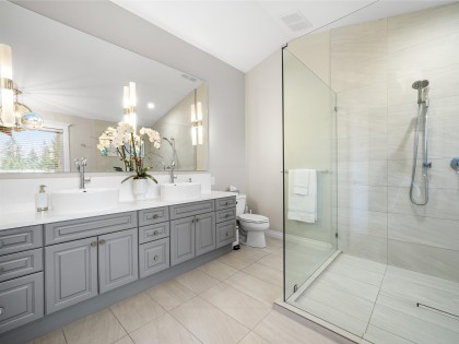 Photo 16 at 4047 Woodbury Avenue, Upper Lonsdale, North Vancouver