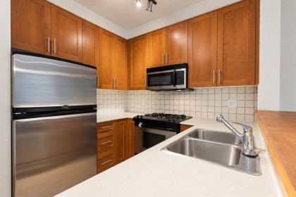 Photo 4 at 1213 - 4655 Valley Drive, Quilchena, Vancouver West