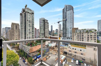 Photo 19 at 1201 - 480 Robson Street, Downtown VW, Vancouver West