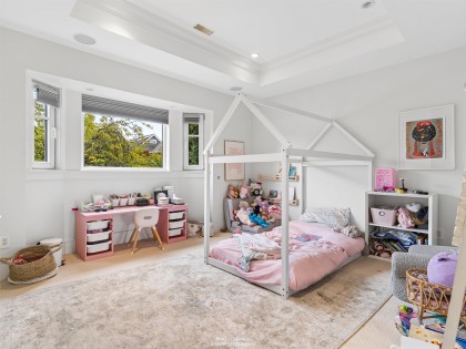 Photo 16 at 917 W 20th Avenue, Cambie, Vancouver West