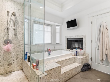 Photo 26 at 917 W 20th Avenue, Cambie, Vancouver West