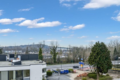 Photo 9 at 505 - 1675 Lions Gate Lane, Pemberton NV, North Vancouver