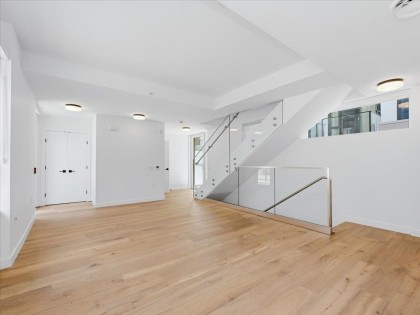 Photo 11 at 6833 Cambie Street, South Cambie, Vancouver West