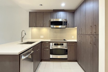 Photo 4 at 607 - 5983 Gray Avenue, University VW, Vancouver West
