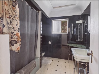 Photo 7 at 455 W 29th Avenue, Cambie, Vancouver West