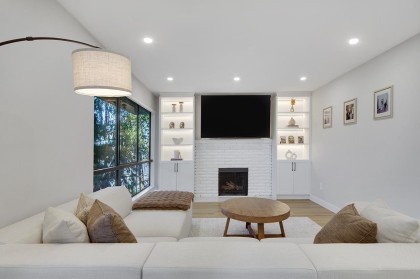 Photo 3 at 303 - 1877 W 5th Avenue, Kitsilano, Vancouver West