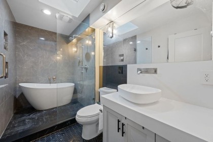 Photo 8 at 3264 W 38th Avenue, Kerrisdale, Vancouver West