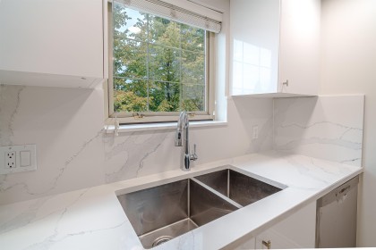 Photo 7 at 208 - 5650 Oak Street, Cambie, Vancouver West