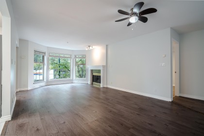 Photo 3 at 208 - 5650 Oak Street, Cambie, Vancouver West