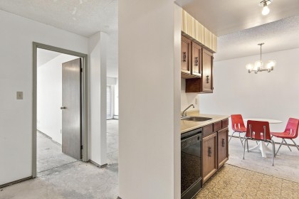 Photo 10 at 205 - 1825 W 8th Avenue, Kitsilano, Vancouver West