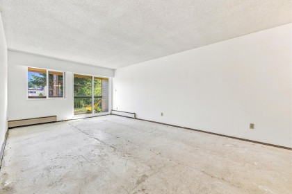 Photo 11 at 205 - 1825 W 8th Avenue, Kitsilano, Vancouver West