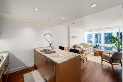 Photo 4 at 2704 - 1111 Alberni Street, West End VW, Vancouver West