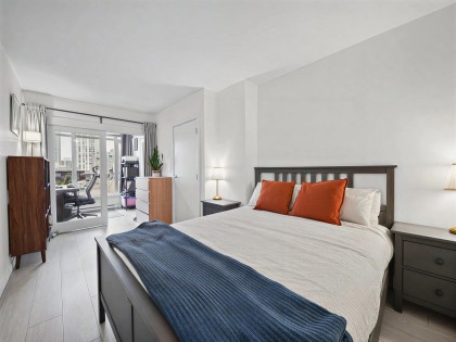 Photo 16 at 512 - 1133 Homer Street, Yaletown, Vancouver West