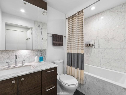 Photo 19 at 304 - 1819 W 5th Avenue, Kitsilano, Vancouver West