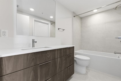 Photo 20 at 309 - 3590 W 39th Avenue, Dunbar, Vancouver West