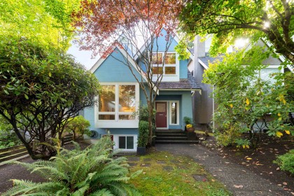 Photo 1 at 3328 W 30th Avenue, Dunbar, Vancouver West