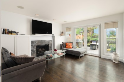 Photo 8 at 3328 W 30th Avenue, Dunbar, Vancouver West