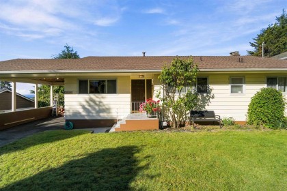 Photo 5 at 4243 Delbrook Avenue, Upper Delbrook, North Vancouver