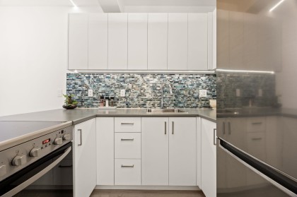 Photo 6 at 207 - 1655 Nelson Street, West End VW, Vancouver West