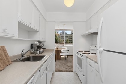 Photo 12 at 306 - 2055 Pendrell Street, West End VW, Vancouver West