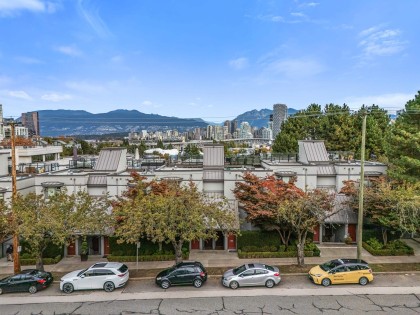 Photo 2 at 1339 W 8th Avenue, Fairview VW, Vancouver West