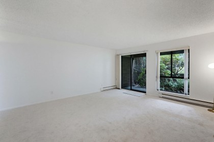 Photo 4 at 106 - 333 Wethersfield Drive, South Cambie, Vancouver West