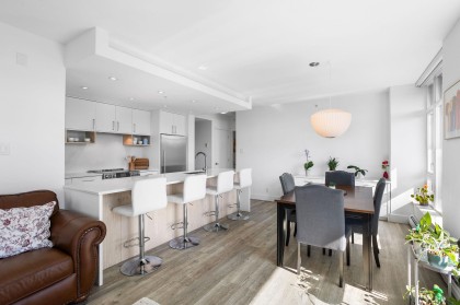 Photo 4 at 306 - 158 W 13th Street, Central Lonsdale, North Vancouver