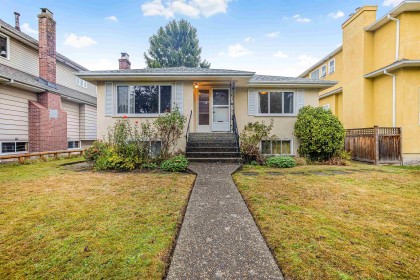 Photo 1 at 3039 W 20th Avenue, Arbutus, Vancouver West