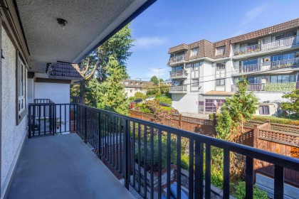 Photo 12 at 210 - 270 W 1st Street, Lower Lonsdale, North Vancouver