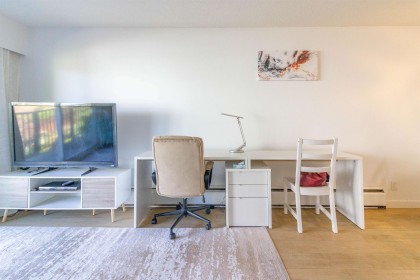 Photo 5 at 210 - 270 W 1st Street, Lower Lonsdale, North Vancouver
