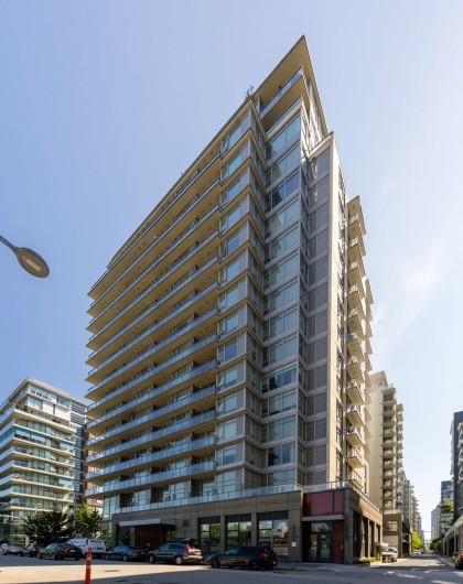 Photo 1 at 711 - 1708 Columbia Street, False Creek, Vancouver West