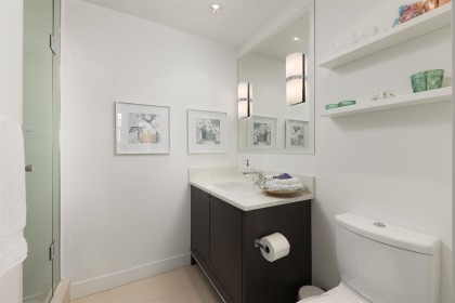 Photo 16 at 801 - 1455 Howe Street, Yaletown, Vancouver West
