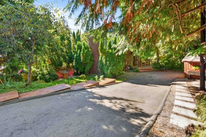 Photo 4 at 2069 Westview Drive, Mosquito Creek, North Vancouver