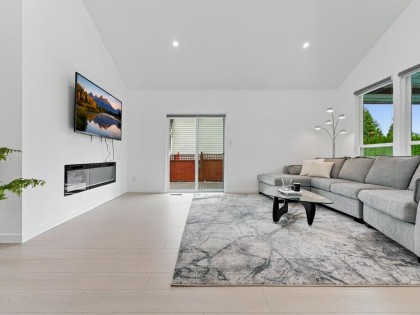 Photo 3 at 2045 Kirkstone Road, Westlynn, North Vancouver