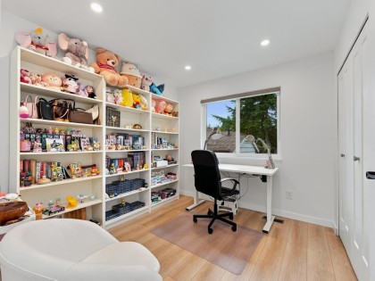 Photo 20 at 2045 Kirkstone Road, Westlynn, North Vancouver