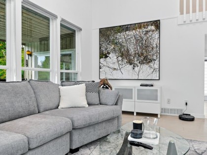 Photo 4 at 2045 Kirkstone Road, Westlynn, North Vancouver