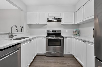 Photo 6 at 208 - 2288 W 12th Avenue, Kitsilano, Vancouver West