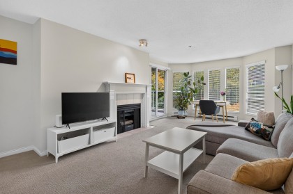 Photo 13 at 208 - 2288 W 12th Avenue, Kitsilano, Vancouver West