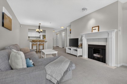 Photo 16 at 208 - 2288 W 12th Avenue, Kitsilano, Vancouver West